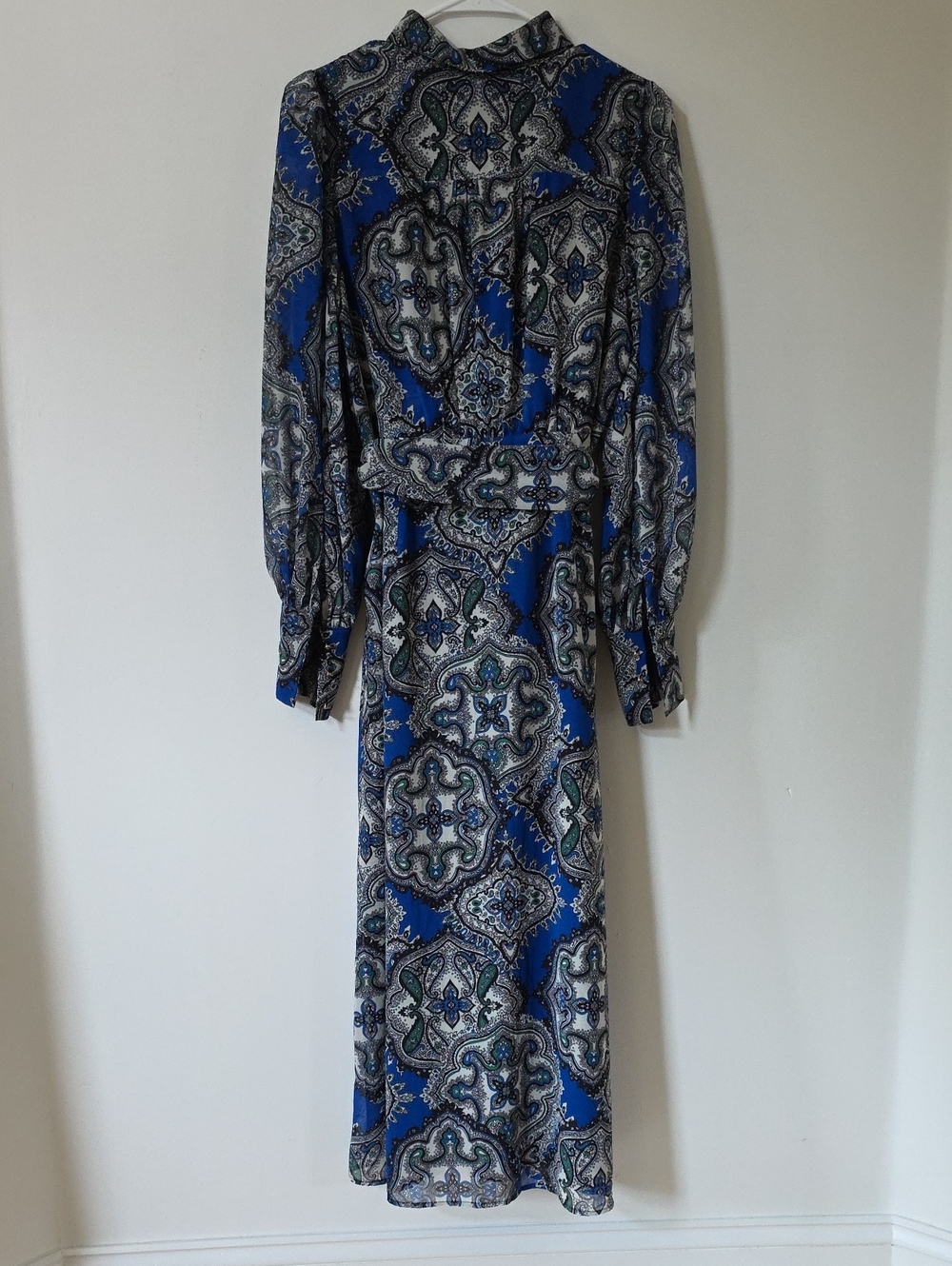 Karen Millen Tile Print Georgette Pleated Woven Shirt Dress, US 8 - Picture 7 of 10